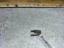 Скоба (кронштейн) крепления форсунки BBSCU8 Renault Scenic