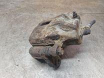 Суппорт передний правый L6XW0U Hyundai Matrix - Фото 4