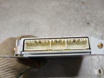 Блок управления двигателем 82LY2U Mazda Premacy - Фото 4