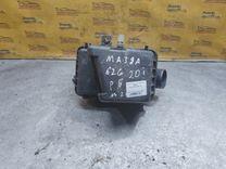 Корпус воздушного фильтра PNKKJ3 Mazda 626