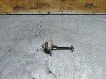 Ограничитель открывания двери передней 0RM010 Rover 600