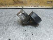 Натяжитель ремня генератора J3UHE7 Peugeot 607 - Фото 2