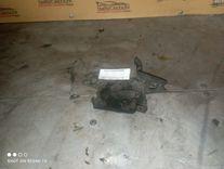 Замок капота GVSN5B Volkswagen Passat - Фото 1