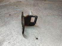 Ответная часть замка багажника P9KYCL Renault Espace