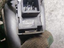 Кнопка стеклоподъемника переднего правого RN5SOD Toyota Corolla купить в магазине запчастей бу