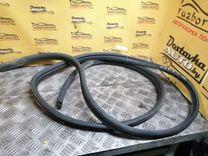 Уплотнитель двери задней правой T9C9U4 Renault Scenic