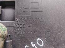 Бардачок 0EN8LT Volvo S40 купить с доставкой. Огромный выбор салонов. У нас есть практически все.