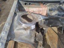 Стакан лонжерона правый LVCESC Audi 100 - Фото 1