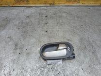 Ручка внутренняя передняя правая YMETUU Mitsubishi Colt - Фото 1