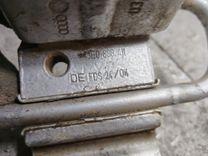 Петля двери задней левой W8PHZI Audi A6 купить в магазине запчастей бу