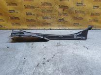 Пыльник крыла переднего левого 884EQH Toyota Avensis купить