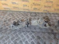 Кронштейн компрессора кондиционера TOOO0D Volkswagen Caddy - Фото 1