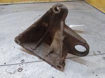 Кронштейн КПП ZNN3EH Audi A4 купить с доставкой