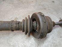 Полуось передняя левая (приводной вал, ШРУС) Z0Z3JT Volkswagen Passat купить на авторазборке