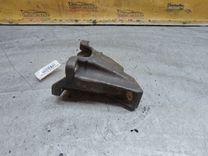 Кронштейн КПП C4AXC0 Audi 100 купить