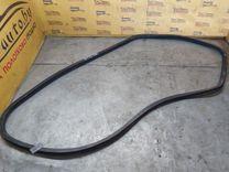 Уплотнитель двери задней правой H9Z2T3 Audi A6