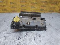 Клапанная крышка M0NU5M Renault Clio