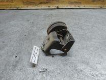 Петля двери передней правой HETKGT Renault Scenic купить на авторазборке