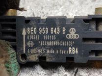 Датчик удара CE3T49 Audi A4 - Фото 4