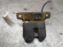 Замок багажника B6H336 Audi 80 купить