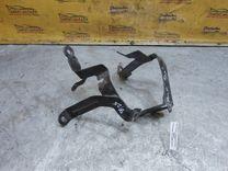 Кронштейн гидроусилителя YESK9F Volkswagen Polo