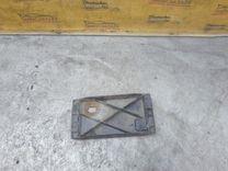 Кронштейн крепления бампера заднего 7UUI5U Mercedes C W202 undefined