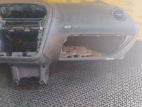 Панель передняя салона (торпедо) EOQ5NA Seat Altea купить в магазине запчастей бу