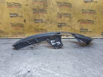 Заглушка (решетка) в бампер передний FN7IK8 Volkswagen Passat купить