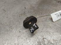 Скоба (кронштейн) крепления форсунки SCFZ77 Hyundai Trajet - Фото 1