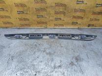 Накладка подсветки номера DTVD23 Ford Fiesta купить в магазине запчастей бу