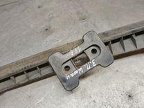 Кронштейн крепления бампера заднего 0R2KKT Volkswagen Sharan купить с доставкой