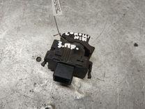 Кнопка стеклоподъемника заднего правого C2JRH6 Toyota Corolla - Фото 3