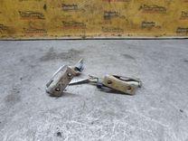 Петля крышки багажника 4D6S03 Seat Toledo купить