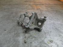 Петля двери передней правой YW3EVJ Citroen C4 купить