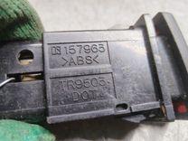 Кнопка аварийной сигнализации JB8YAQ Toyota Avensis купить на авторазборке