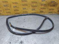 Уплотнитель двери передней левой RR7VGE Toyota Avensis купить на авторазборке