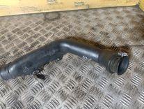 Патрубок интеркулера EMKZ5U Mazda Premacy купить