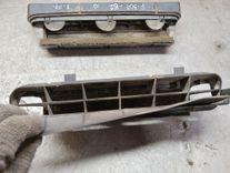 Решетка вентиляции кузова 8E33W7 Peugeot 307 - Фото 2