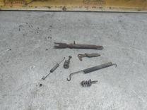 Механизм развода задних тормозных колодок правый 98FUME Renault Espace