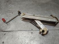 Домкрат V68TDE Audi A4 купить на авторазборке