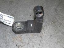 Петля двери передней правой 3TO35G Volkswagen Touran