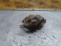 Суппорт передний левый 68I6UY Volkswagen Passat