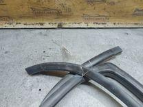 Уплотнитель двери задней левой D4WUSG Toyota Corolla Verso - Фото 4