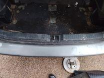 Накладка замка багажника 7Z1C69 Toyota Corolla Verso - Фото 1