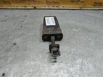 Ограничитель открывания двери передней E6P66M Skoda Fabia купить