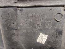 Дефлектор радиатора 92RPH4 Volvo XC70 купить на авторазборке