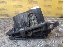 Кронштейн двигателя 1Y1L1F Nissan Note