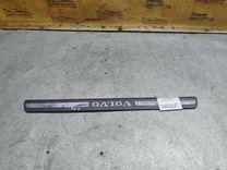 Накладка на порог наружная правая XNB63K Volvo S60