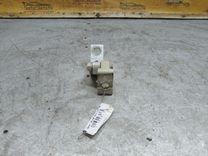 Петля двери задней левой FS4C49 Volkswagen Passat купить с доставкой