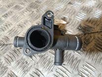 Фланец (тройник) системы охлаждения Z45ADU Audi A3